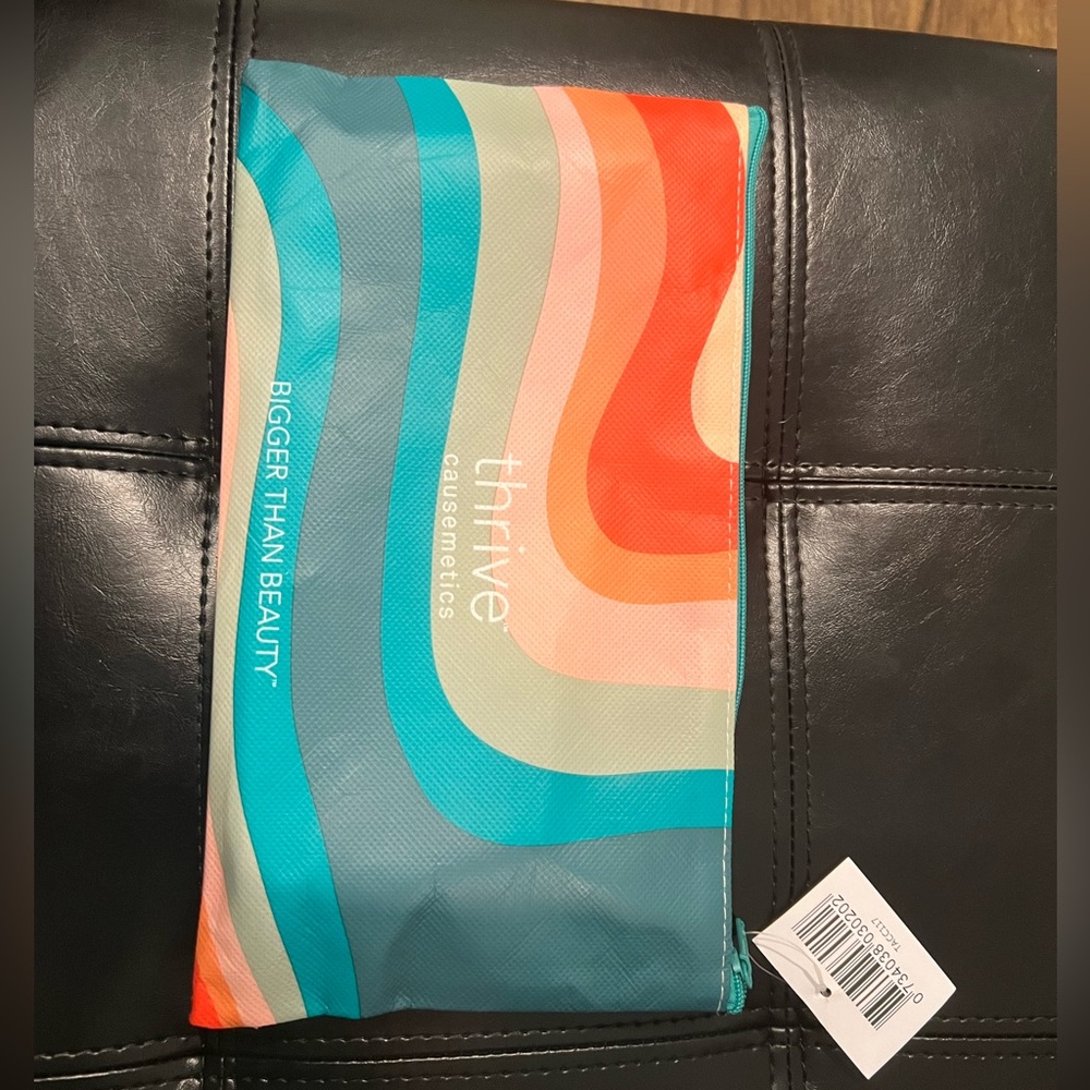 Thrive Makeup Bag